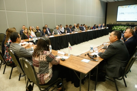 Mesa redonda de encerramento do VI FOCAL Brasil 2019.
